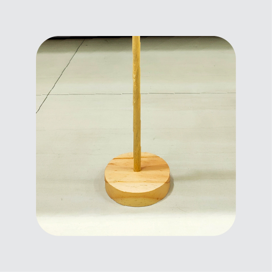 Stand Menu Kayu